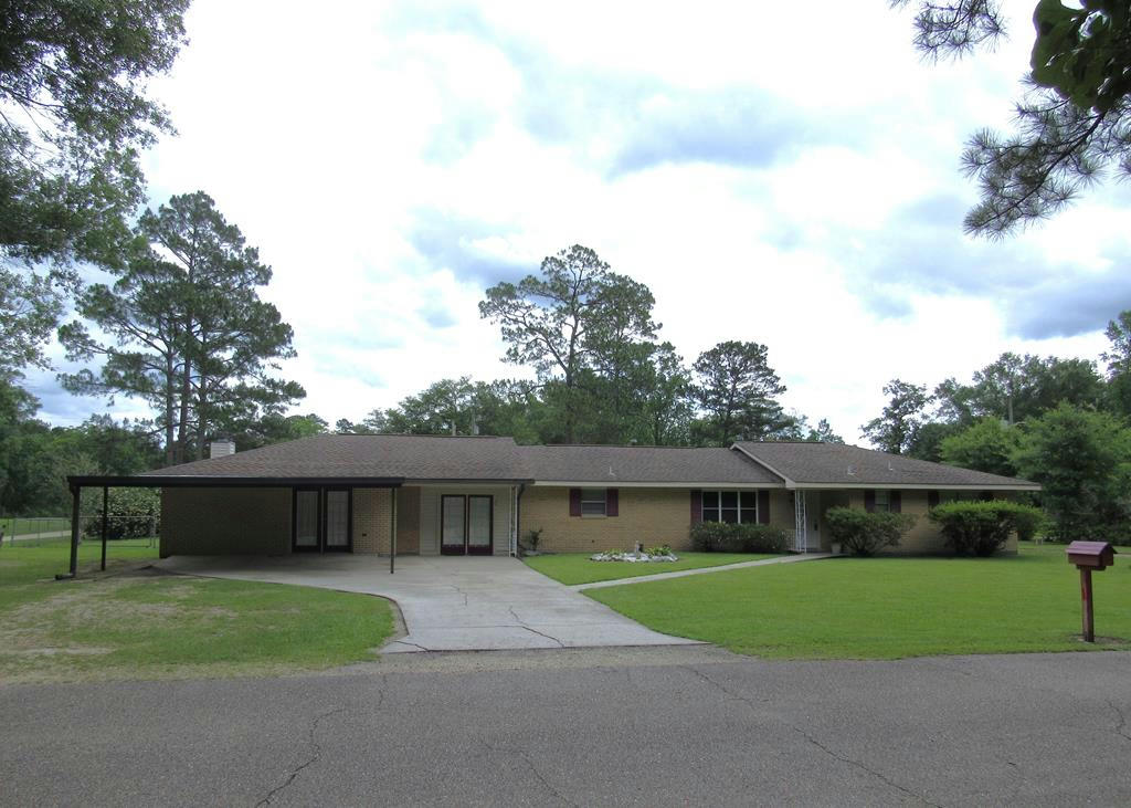 68 HOMER SPIERS RD, PICAYUNE, MS 39466, photo 1 of 31