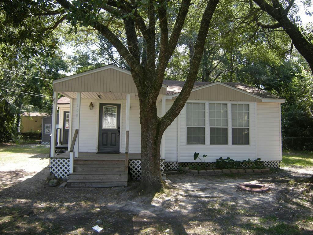 108 MABLE ST, PICAYUNE, MS 39466, photo 1 of 30